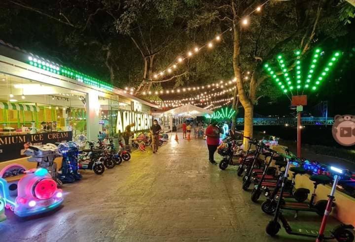 K. Riverfront Apartment ايبوه المظهر الخارجي الصورة