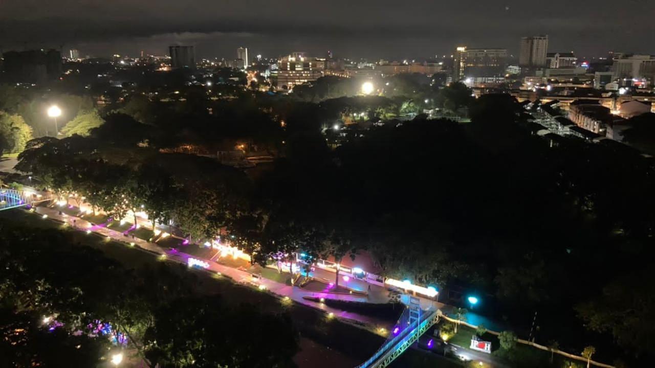 K. Riverfront Apartment ايبوه المظهر الخارجي الصورة